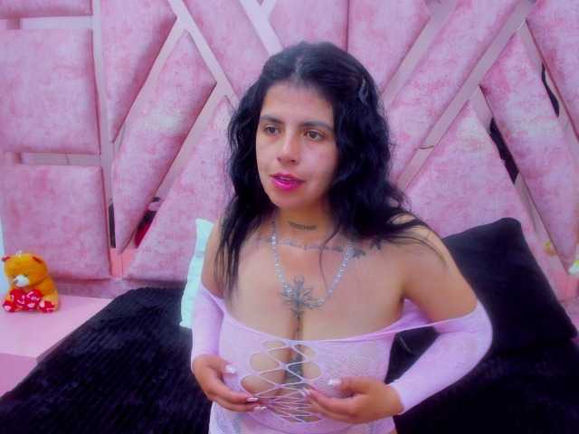 CataleyaLars20 live cam on BongaCams