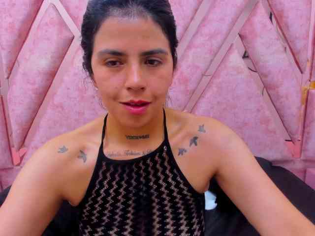 CataleyaLars20