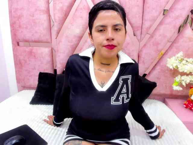 CataleyaLars