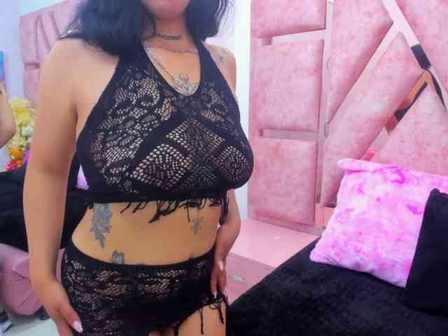 CataleyaLars webcam