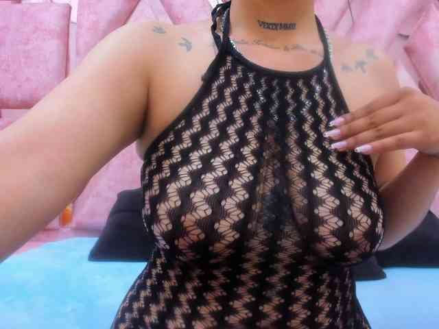 CataleyaLars webcam