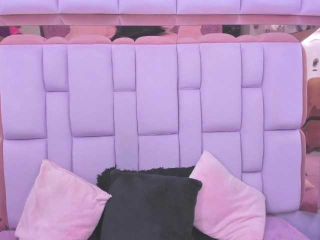 roxanevega live cam on BongaCams