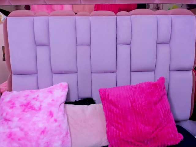 roxanevega live cam on BongaCams