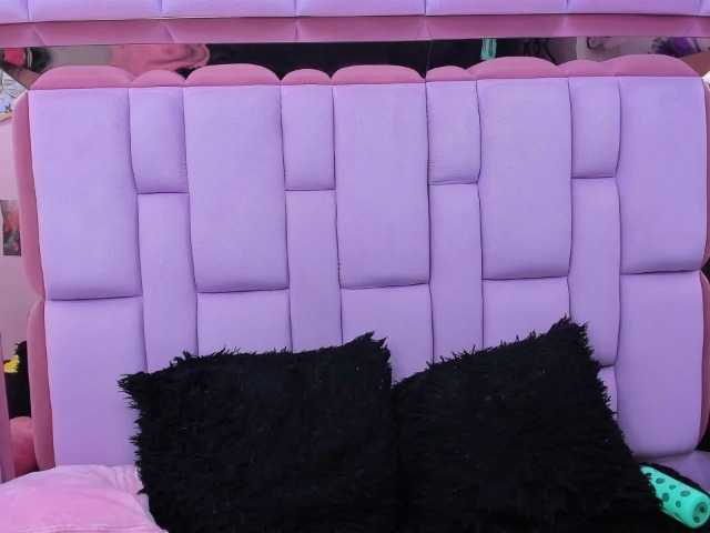 roxanevega live cam on BongaCams