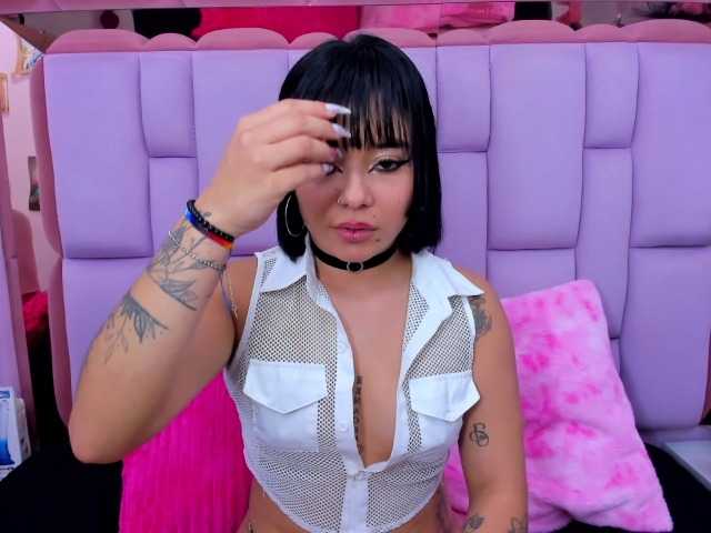 roxanevega live cam on BongaCams