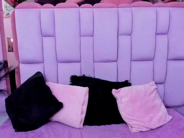 roxanevega live cam on BongaCams