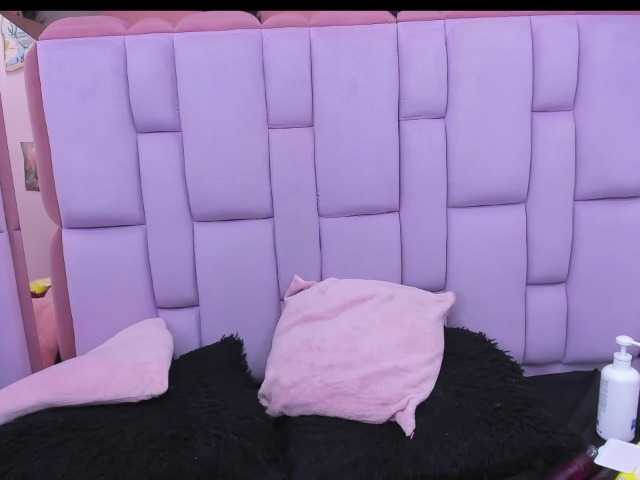 roxanevega live cam on BongaCams