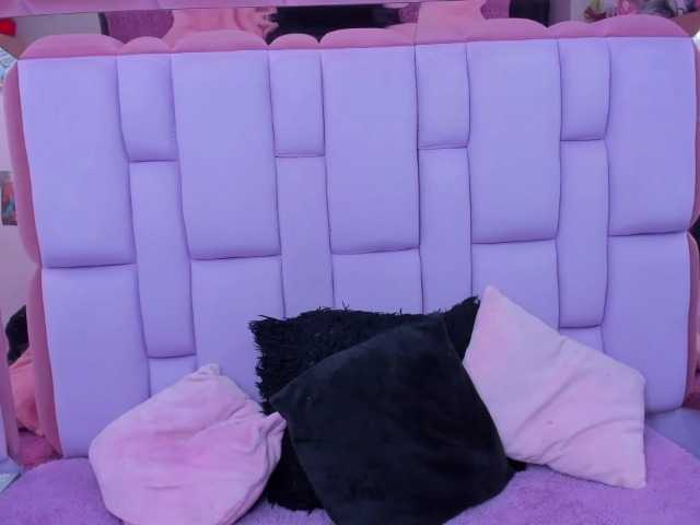 roxanevega live cam on BongaCams