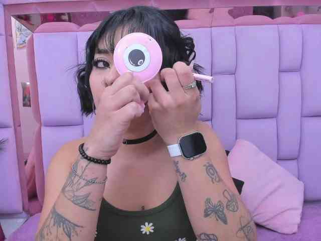 roxanevega webcam