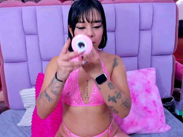 Roxanevega - Girl 