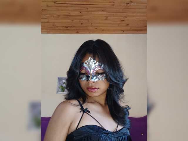 Sexyladyyya live cam on BongaCams