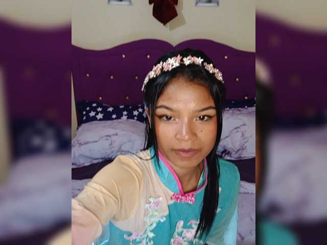 Sexyladyyya live cam on BongaCams