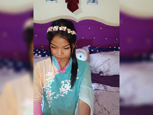 Sexyladyyya live cam on BongaCams