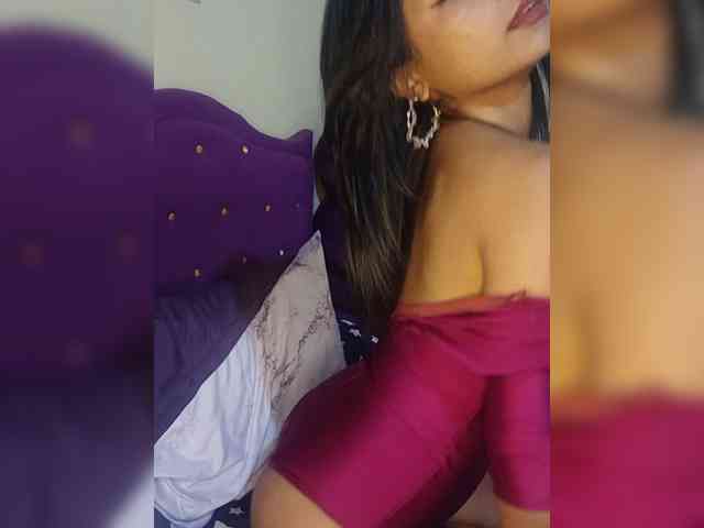 Sexyladyyya webcam