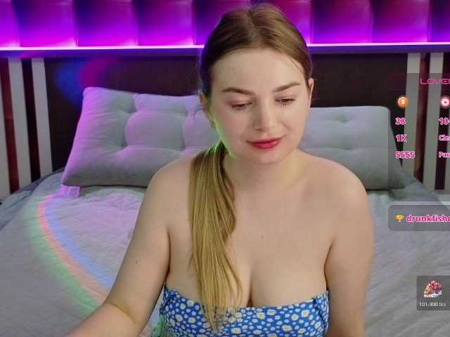 Alisadiamond live cam on BongaCams