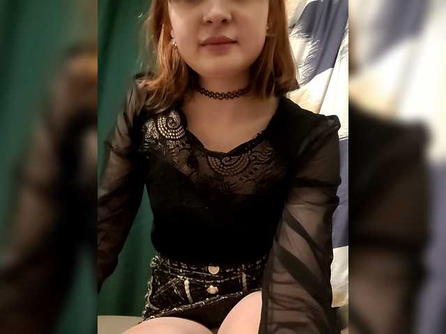 margosha-foxxy live cam on BongaCams
