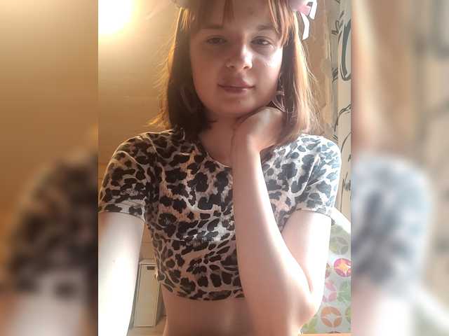margosha-foxxy live cam on BongaCams
