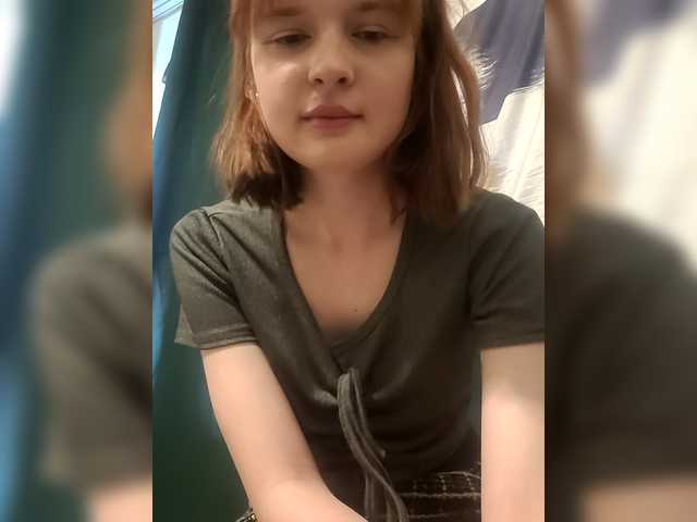 margosha-foxxy live cam preview