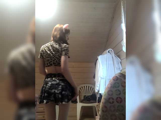 margosha-foxxy live cam on BongaCams