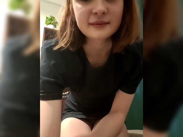 margosha-foxxy live cam on BongaCams