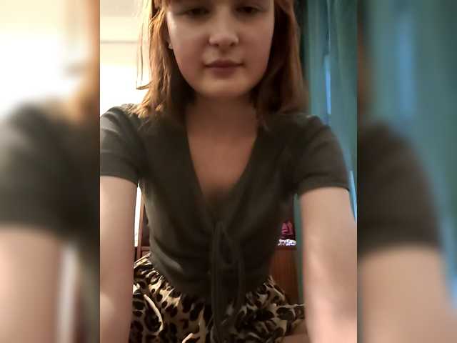 margosha-foxxy live cam on BongaCams