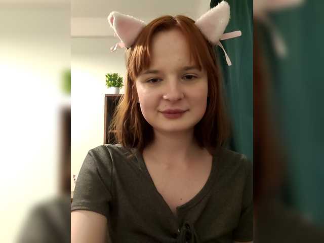 margosha-foxxy live cam on BongaCams