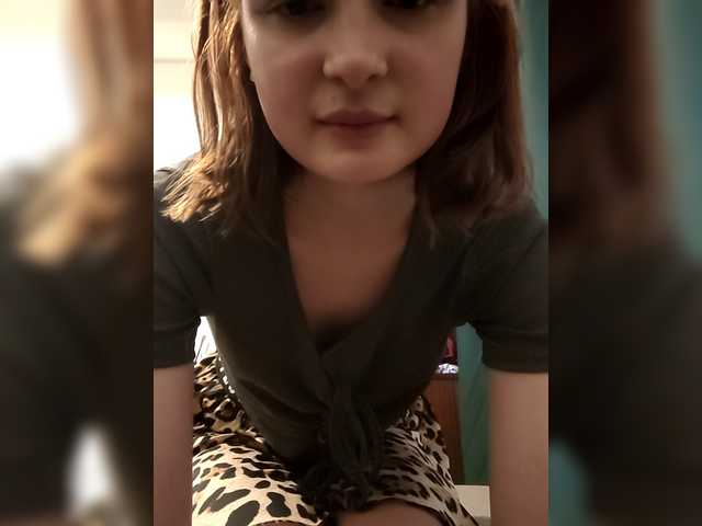 margosha-foxxy live cam on BongaCams