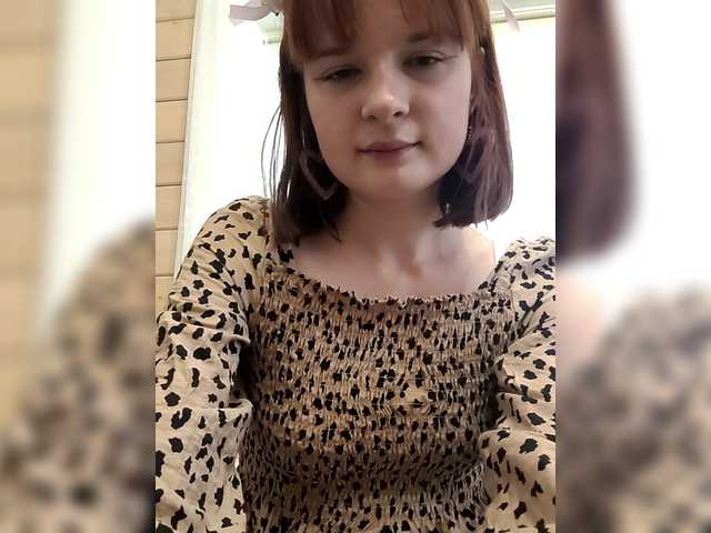 margosha-foxxy live cam on BongaCams