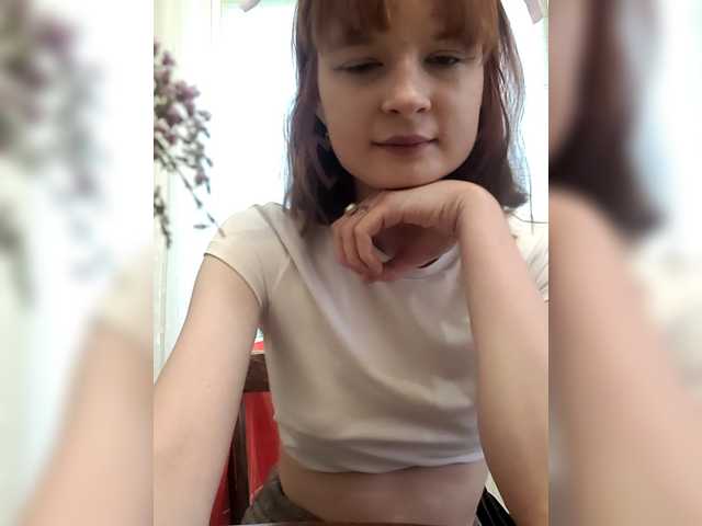 margosha-foxxy live cam on BongaCams