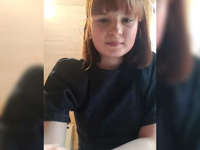 margosha-foxxy live cam on BongaCams