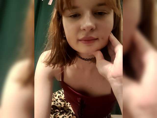 margosha-foxxy live cam on BongaCams