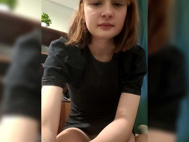 margosha-foxxy live cam on BongaCams