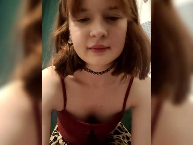 margosha-foxxy live cam on BongaCams