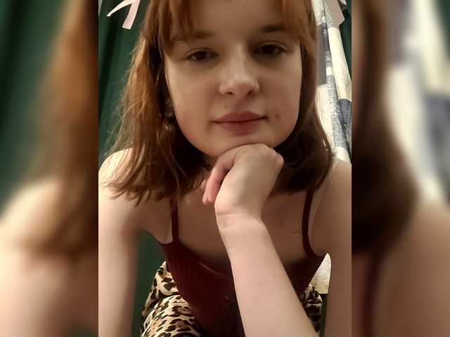margosha-foxxy live cam on BongaCams