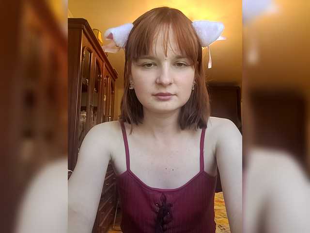 margosha-foxxy live cam on BongaCams