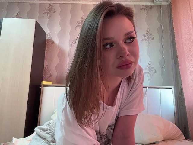 MarinMuckey live cam on BongaCams