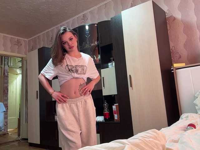 MarinMuckey live cam on BongaCams