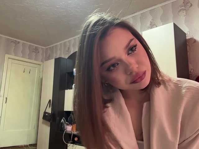MarinMuckey live cam on BongaCams