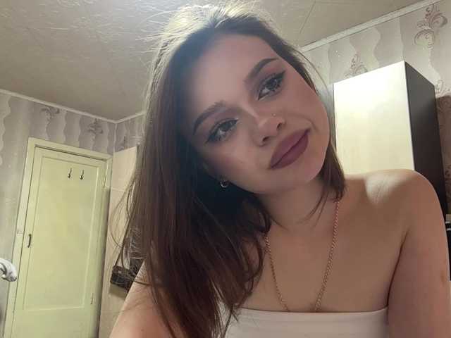 MarinMuckey live cam on BongaCams
