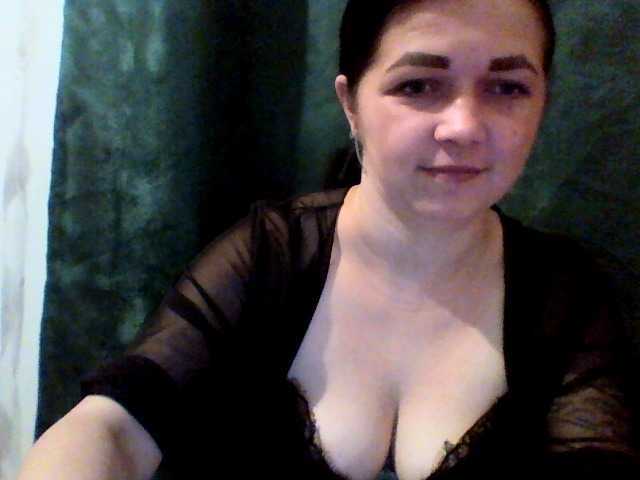 Anna332245 live cam on BongaCams