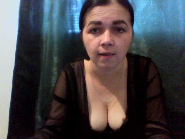 Anna332245 live cam on BongaCams