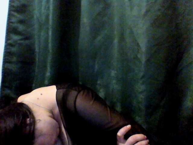 Anna332245 live cam on BongaCams