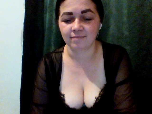Anna332245 live cam on BongaCams