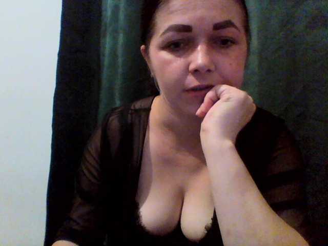 Anna332245 live cam on BongaCams