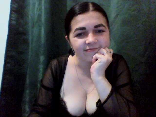 Anna332245 live cam on BongaCams