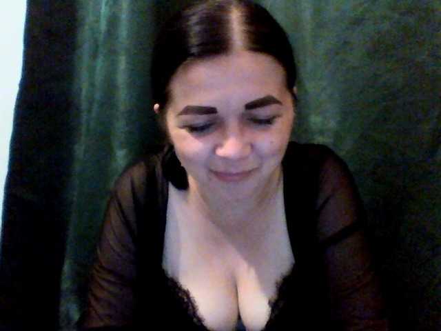Anna332245 live cam on BongaCams