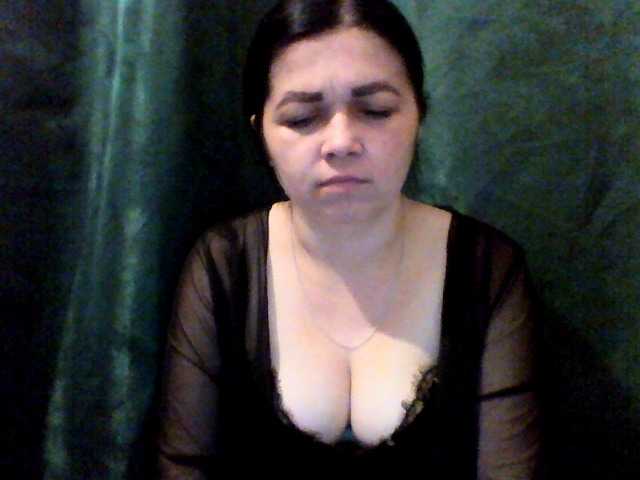 Anna332245 live cam on BongaCams