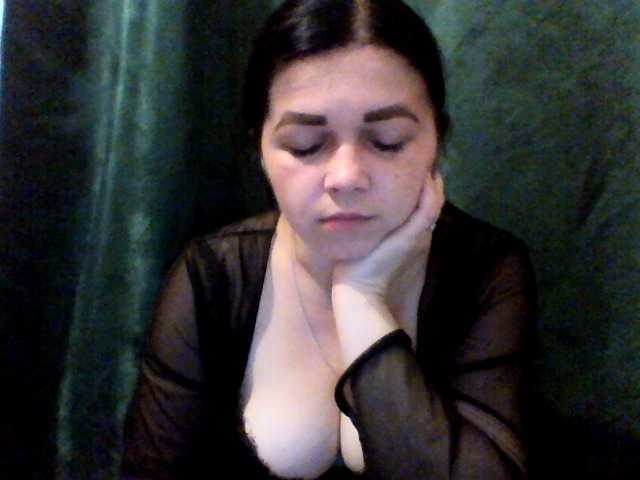 Anna332245 live cam on BongaCams