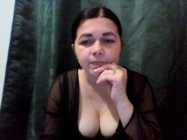 Anna332245 live cam on BongaCams