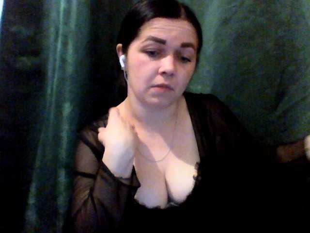 Anna332245, en vivo ahora en BongaCams
